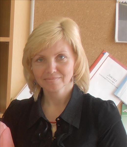 Евстигнеева Валентина Борисовна.